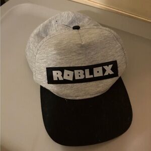 Roblox Gray and Black Cap